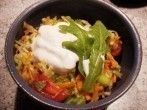 Mairübchen-Karotten-Salat mit Tomaten und Rucola
