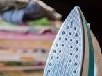 Stark verschmutzte Bügeleisensohle effektiv reinigen