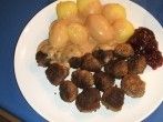 Köttbullar - schwedische Hackbällchen