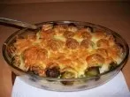 Rosenkohl-Auflauf mit Hackbällchen