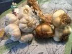 Würzen mit geräuchertem Knoblauch