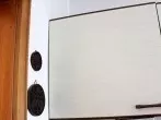 Oben auf dem Küchenschrank / Fett und Nikotin entfernen
