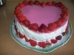 Erdbeer-Herztorte mit Sahne-Frischkäse-Creme und Vanille Glaze
