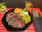 Sommerliche Gänsebrust "Asia-Style" aus dem Römertopf