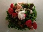 Rucola-Salat mit Pfifferlingen, Putenschinken und Kirschtomaten