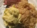 Resteverwertung: Eisbein mit Sauerkraut und Kartoffelpüree