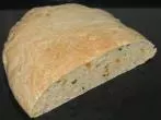 Dinkel-Paprika-Oliven-Fladenbrot - sehr einfach