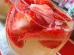 Maibowle mit Erdbeeren plus Kühltipp