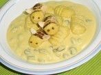 <strong>Kartoffel</strong>-Grie&szlig;-<strong>Gnocchi</strong> mit Bl&uuml;tenpollen-Quarkspeise