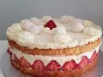 Raffaellotorte mit Erdbeeren