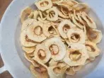 Getrocknete Apfelringe vom Klarapfel