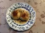 Pflaumenklöße mit brauner Butter & Zimtzucker