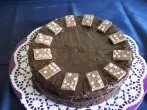 Köstliche Domino-Torte