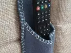 Fernbedienung am Bett praktisch verstauen