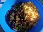 Herbstlicher Nudelsalat mit Nüssen und Trauben