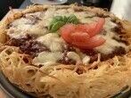 <strong>Spaghetti</strong>-Bolognese-Torte