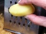 <strong>Sauerkraut</strong> mit einer Kartoffel schmackhaft machen