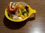 Plastikbehälter von Haarfarbe vielseitig weiterverwenden