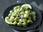 Überbackener Rosenkohl mit Karottengemüse