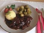 Schweinepfeffer nach Bergischer Art