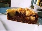 Russischer <strong>Birnenkuchen</strong> mit Rum und <strong>Kakaoboden</strong>