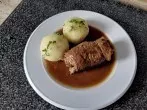 Dunkle Bratensoße selber machen aus Rinderknochen