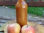 Fl&uuml;ssiges Gold: Bratapfel-Lik&ouml;r selber machen