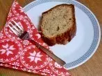 Nusskuchen mit Schokoglasur in der Kranzform: Schnell und einfach