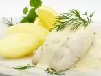 Seelachs mit Zitronen-Schnittlauch-Soße
