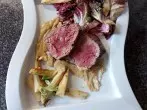 Saftiges Rinderfilet mit gebratenem Spargel