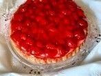 Erdbeertorte mit Sahne-Quark-Erdbeermus-Schicht