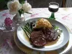 Rinderfilet auf Kohlrabi-Gratin