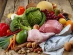 Paleo-Diät: Was ist die Steinzeit-Ernährung (inkl. Müsli-Rezept)