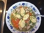 Gefl&uuml;gelsuppe mit Grie&szlig;nockerl