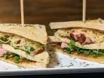 Leberkäse-Sandwich der besonderen Art