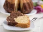 Dinkel-Marmorkuchen aus der Gugelhupfform - saftig & locker