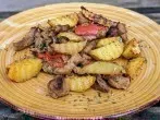 Gemüsepfanne mit Schweinefilet aus der Heißluftfritteuse