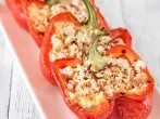 Paprika gefüllt mit Zucchini, Rote Bete und Schafskäse