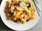 <strong>Bandnudeln</strong> mit Tomaten-Gem&uuml;se-Cognac-So&szlig;e