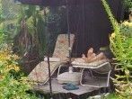 M&uuml;ckenfrei im Garten chillen mit Moskitonetz