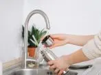 Thermobecher reinigen mit Spülmaschinentab
