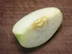 Äpfel praktisch schälen