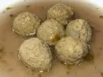 Leberknödelsuppe