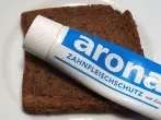 Frühstück und Zähneputzen in Einem