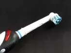 Reinigung elektrischer Zahnbürsten für Oral-B