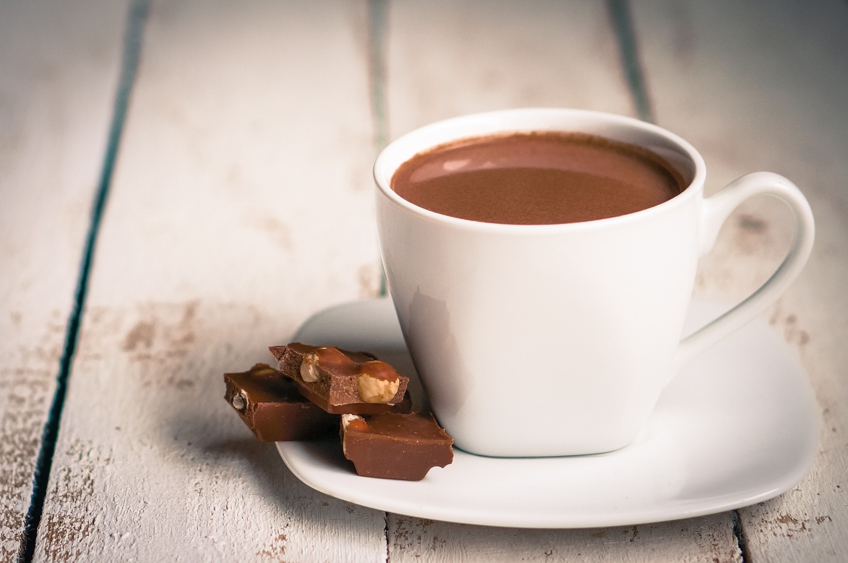 Rezept: Heiße Schokolade mit Zimt und Batida de Coco | Frag Mutti