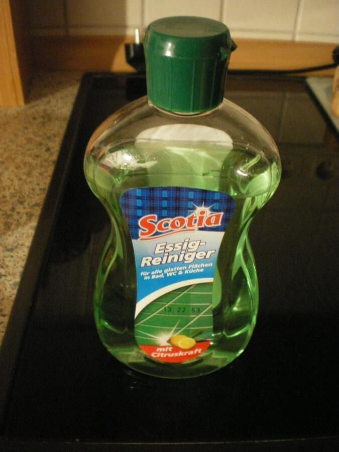 Edelstahl glänzt mit Essigreiniger Frag Mutti