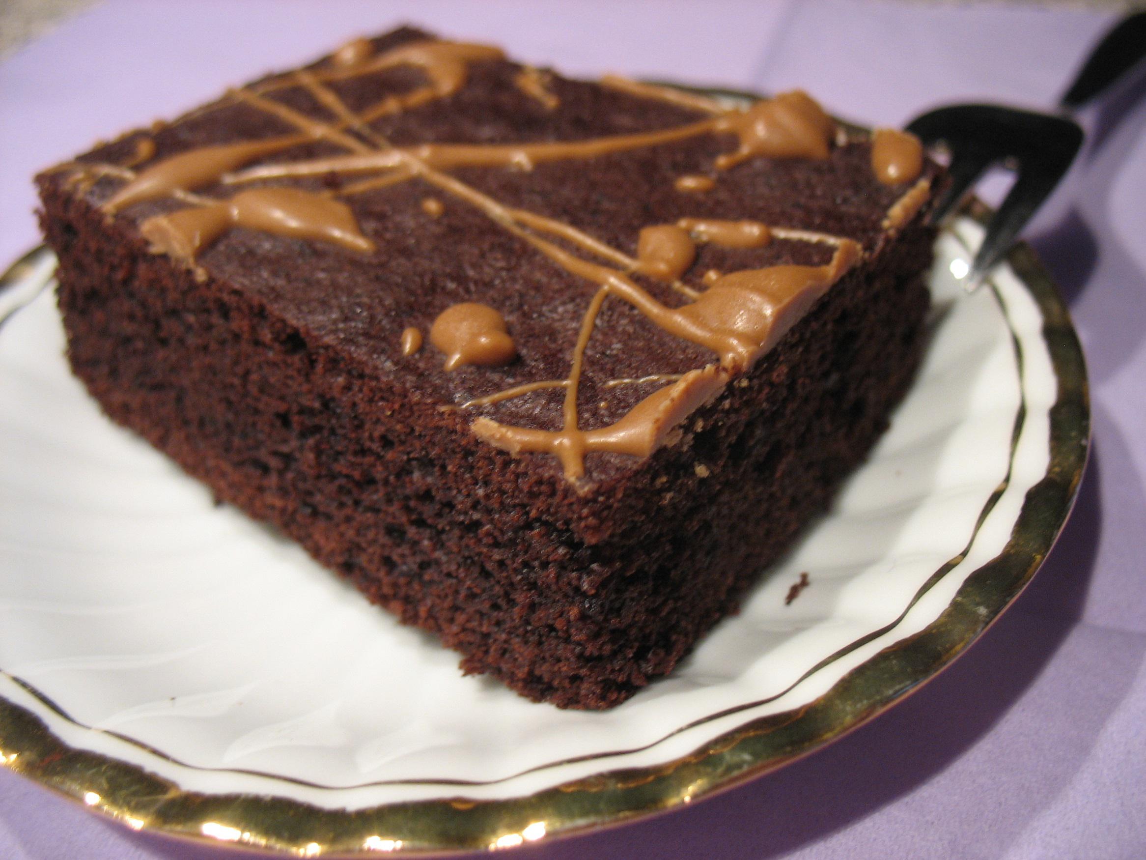 Rezept: Lockere Brownies - echt lecker und schnell gemacht