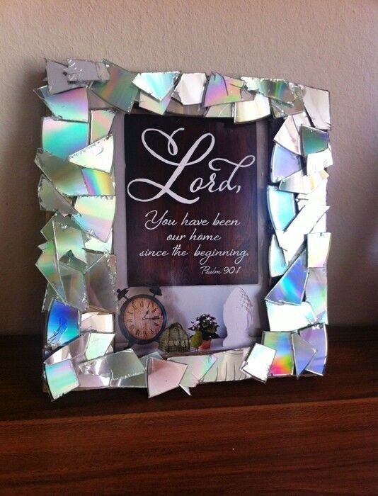 Bilderrahmen aus Pappe und alten CDs Frag Mutti