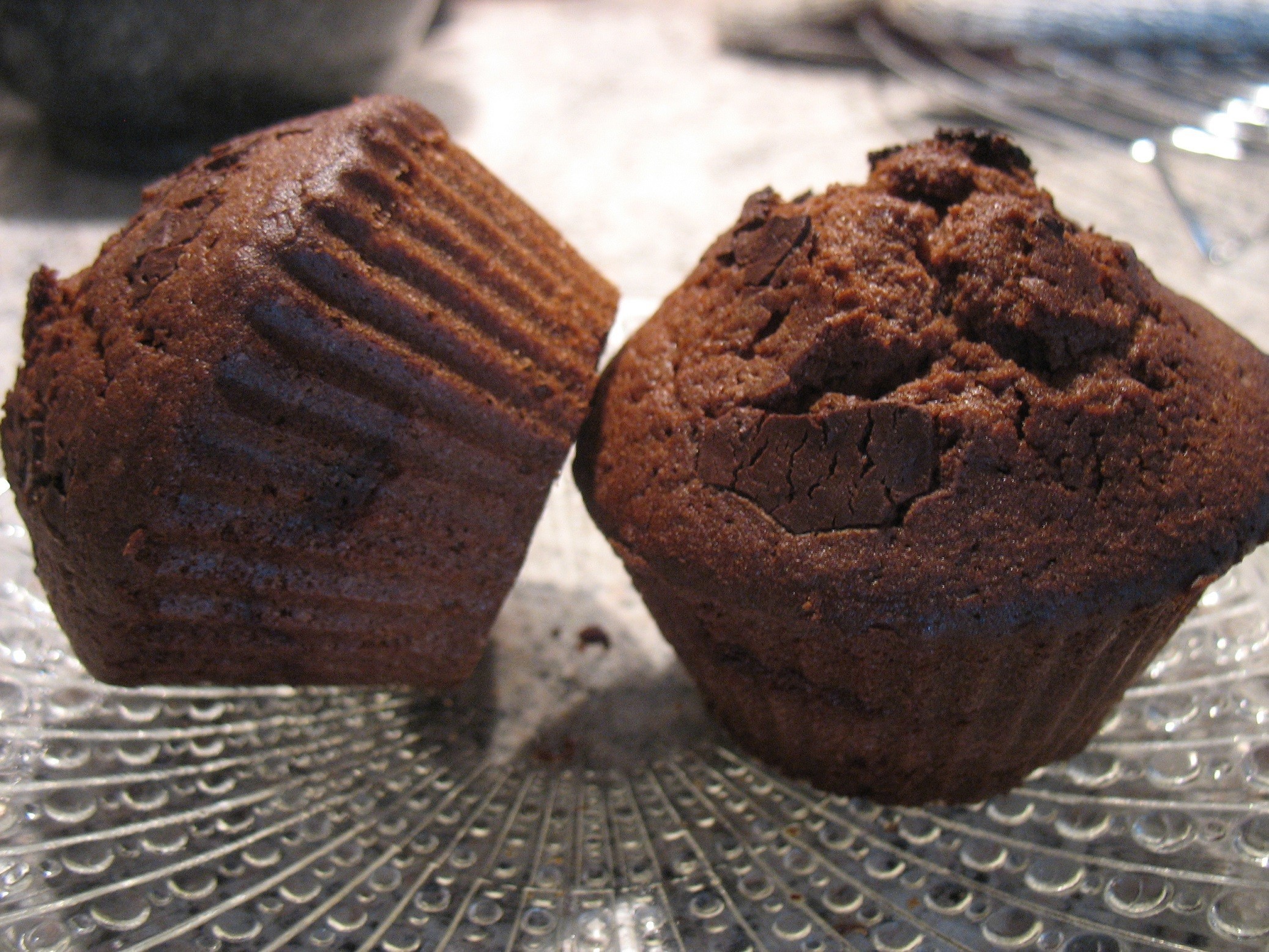 Rezept: Schoko-Muffins mit Nougat-Füllung | Frag Mutti